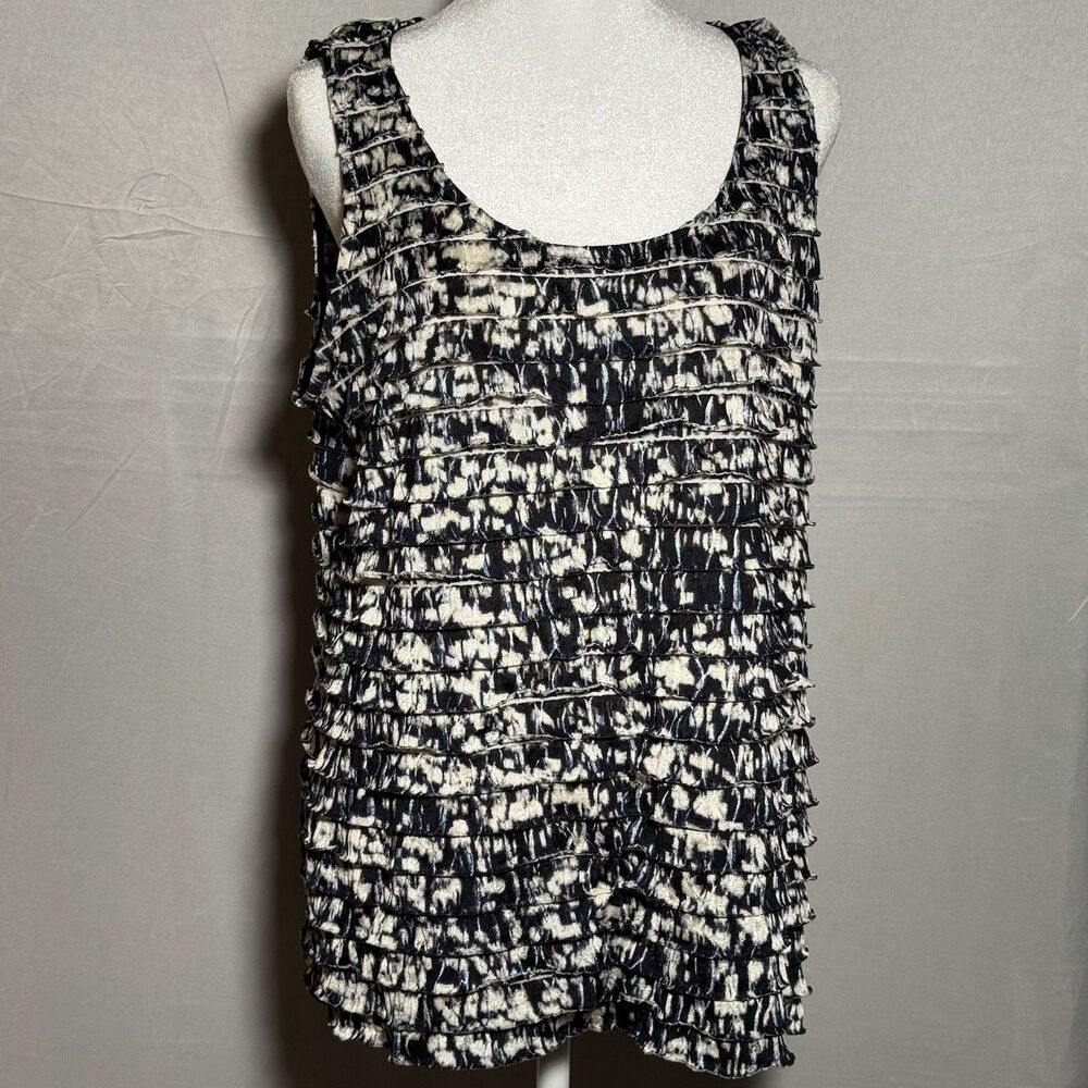 Chicos Womens Size 2 Navy Ivory Tiered Ruffle Sleeveless Blouse Abstract Print